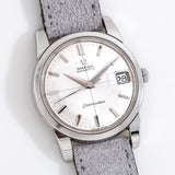 vintage omega seamaster unique lugs ww, on its back