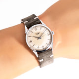 vintage longines ss ww, wrist shot close up