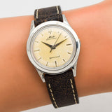 wrist shot, close up